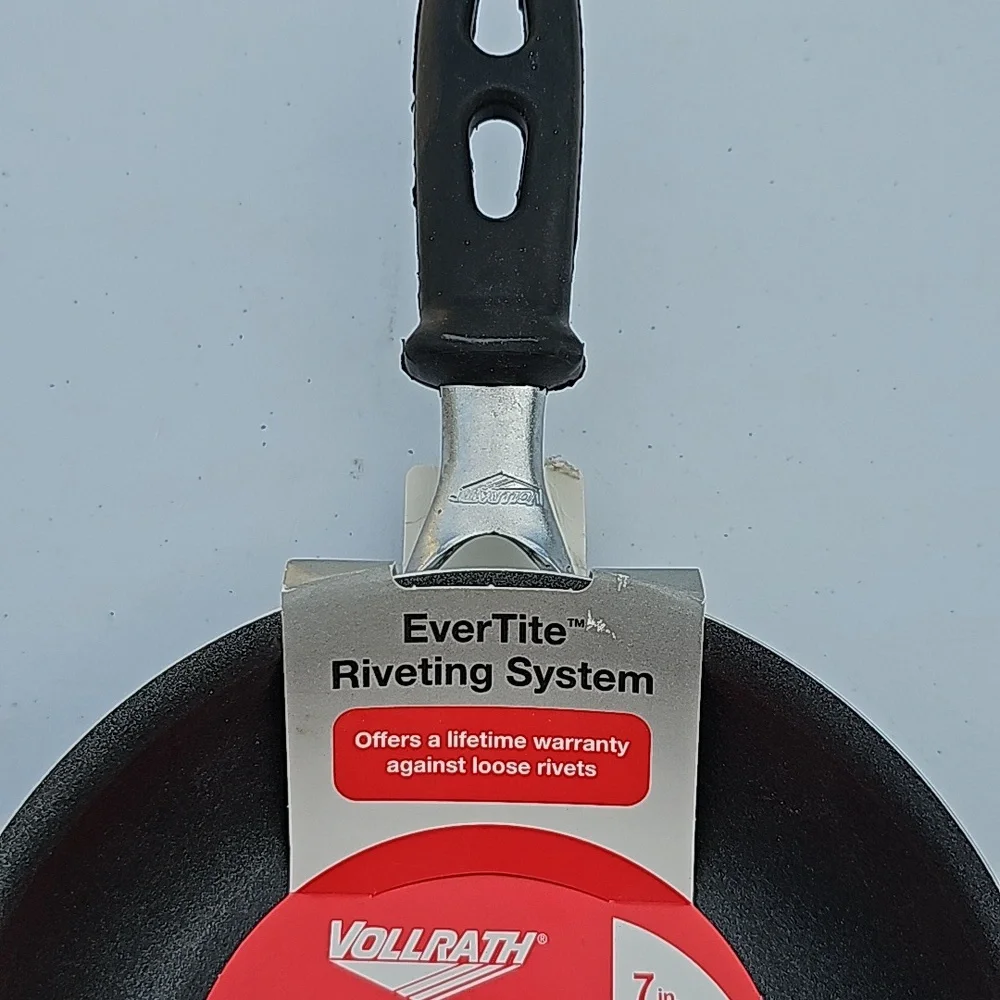 Vollrath steelcoat 7 in fry pan